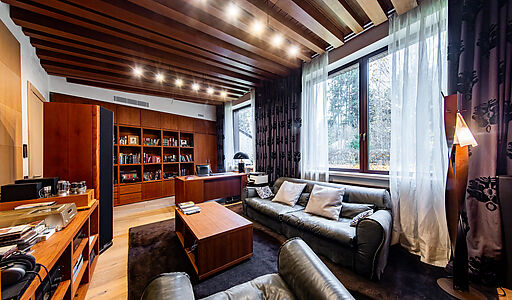 Уникальный дом в 