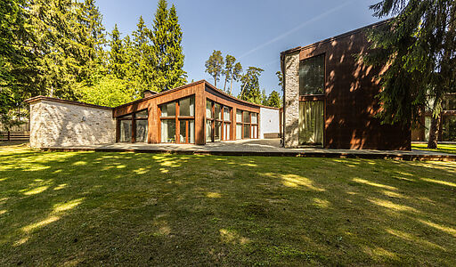 Уникальный дом в 