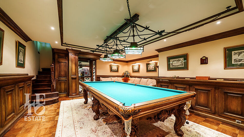 Усадьба окруженная лесом Горки-5