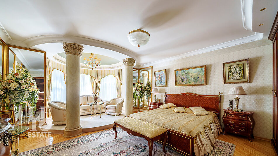 Усадьба окруженная лесом Горки-5