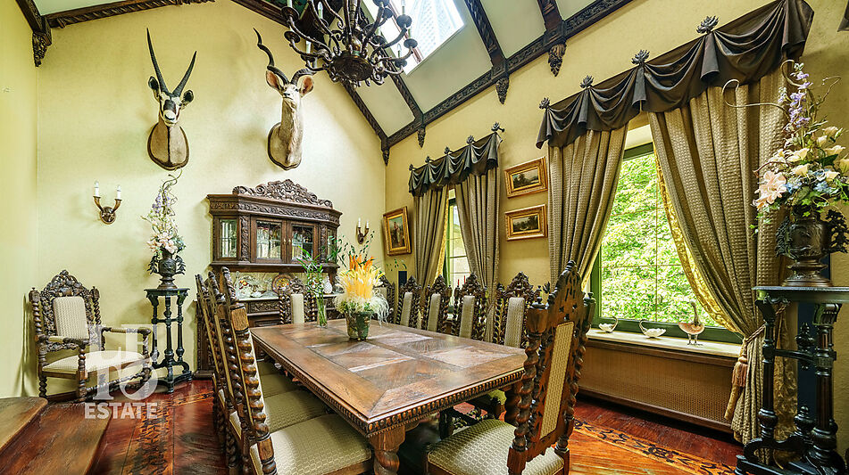 Усадьба окруженная лесом Горки-5