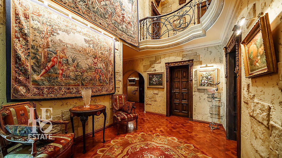 Усадьба окруженная лесом Горки-5