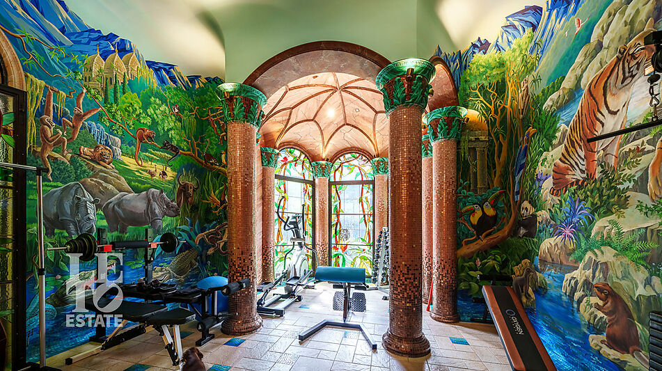 Усадьба окруженная лесом Горки-5