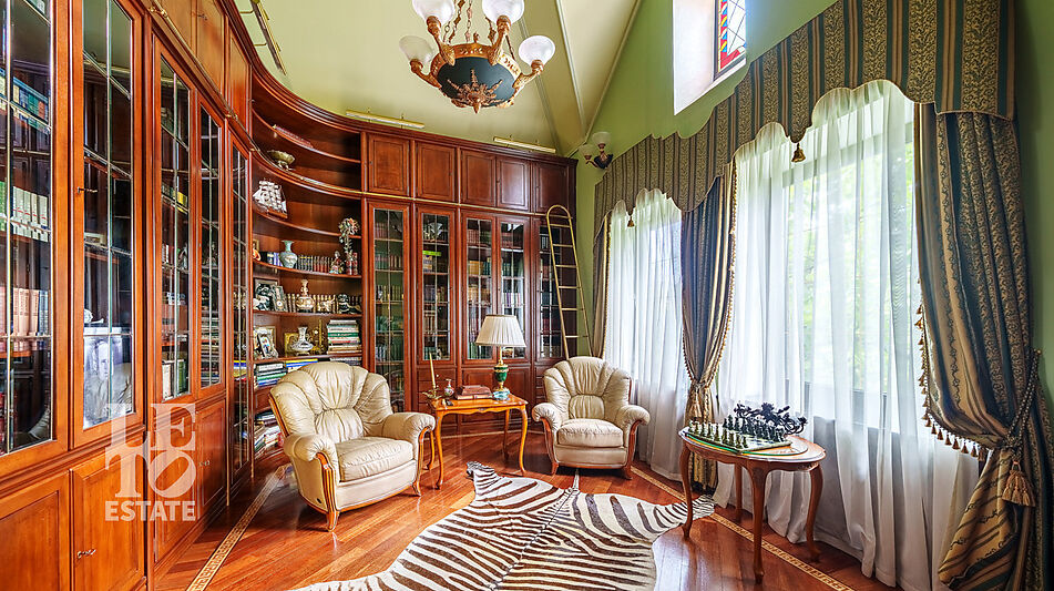 Усадьба окруженная лесом Горки-5