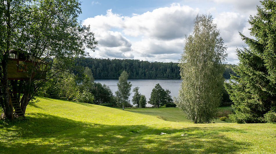 Резиденция на Валдае у озера Ужин