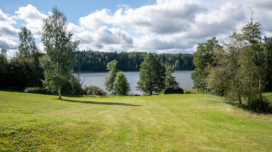 Резиденция на Валдае у озера Ужин