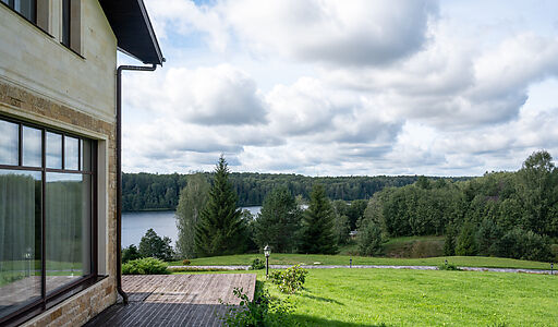 Резиденция на Валдае у озера Ужин