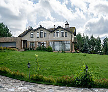 Резиденция на Валдае у озера Ужин