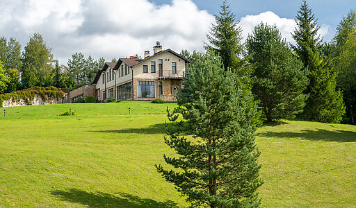 Резиденция на Валдае у озера Ужин