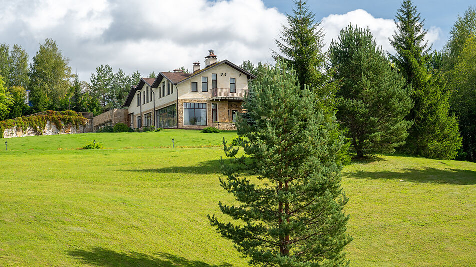 Резиденция на Валдае у озера Ужин