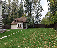 Уютный дом у леса в Опалихе