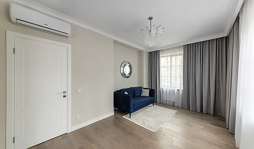 Уютный дом у леса в Опалихе