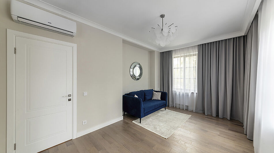 Уютный дом у леса в Опалихе