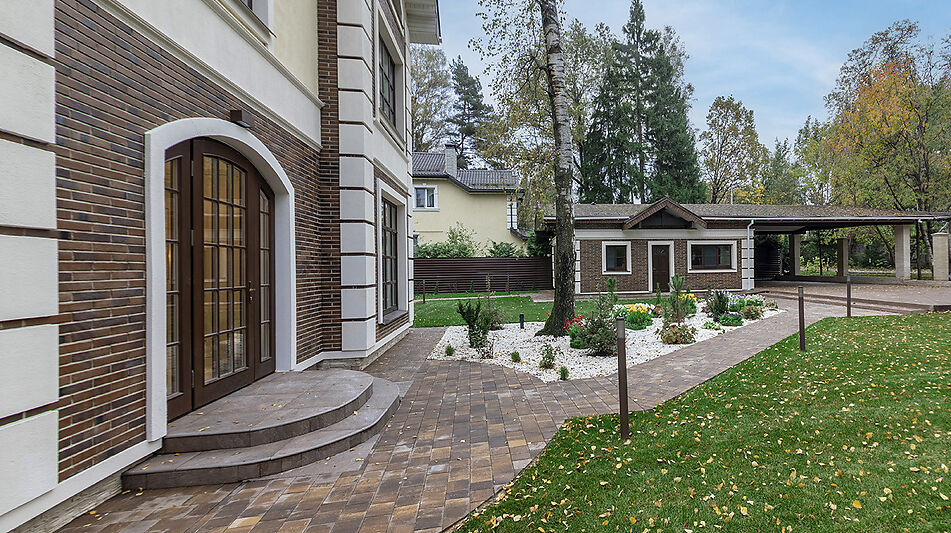 Уютный дом у леса в Опалихе