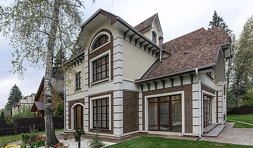 Уютный дом у леса в Опалихе