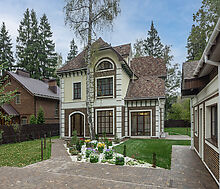 Уютный дом у леса в Опалихе