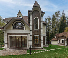 Уютный дом у леса в Опалихе