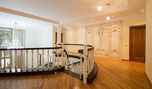 Продается усадьба в поселке Юлия2