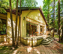 Продается усадьба в поселке Юлия2