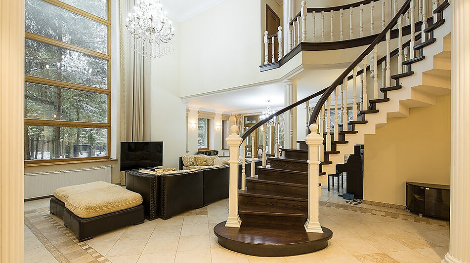 Продается усадьба в поселке Юлия2