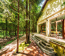 Продается усадьба в поселке Юлия2