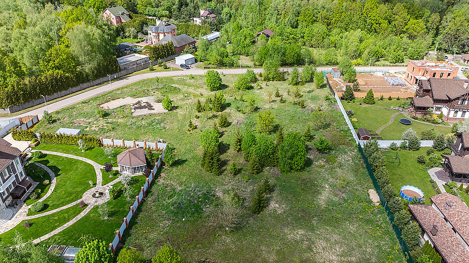 Земельный участок в КП Аврора