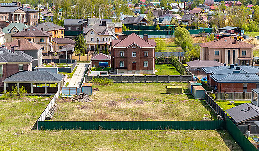 Участок в поселке Вешки