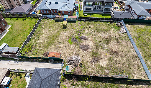 Участок в поселке Вешки