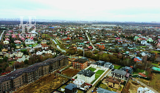 Участок в поселке Вешки