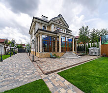 Респектабельный дом в Вешках