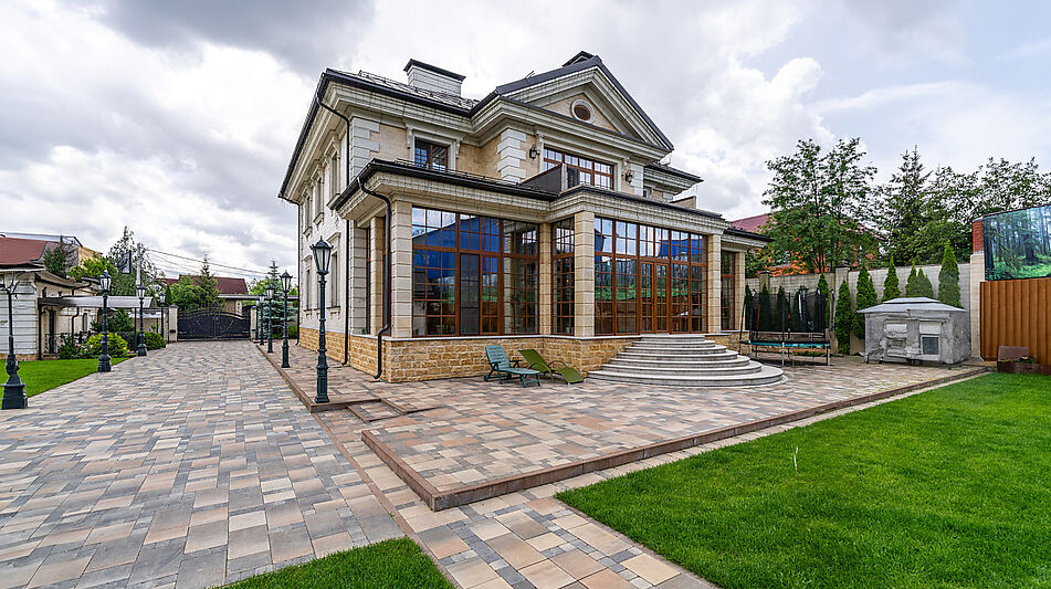 Респектабельный дом в Вешках