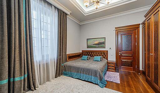 Респектабельный дом в Вешках