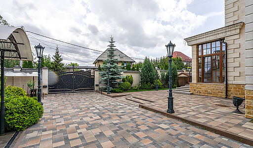 Респектабельный дом в Вешках