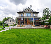 Респектабельный дом в Вешках