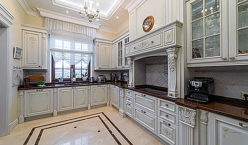 Респектабельный дом в Вешках