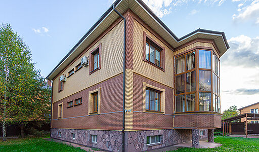 Дом с отделкой в Бородино