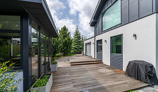 Современный дом в поселке Пестово