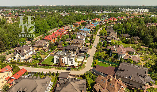 Таунхаус под ключ в КП Юлия-2