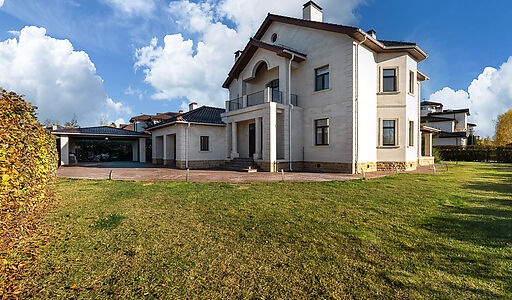 Дом в КП Монтевиль