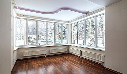 Дом с лесным участком в КП Лесной