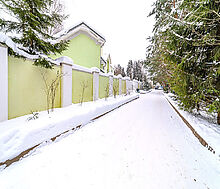 Дом с лесным участком в КП Лесной