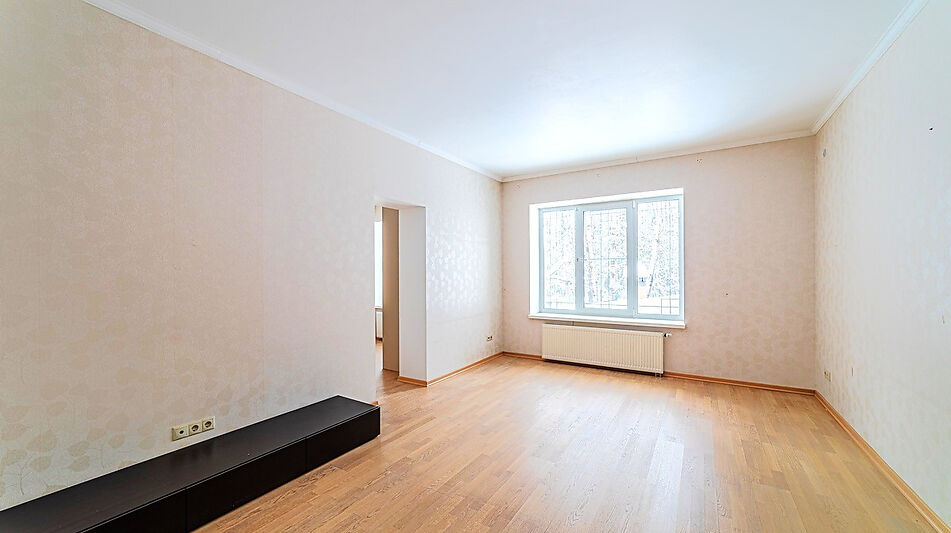 Дом с лесным участком в КП Лесной