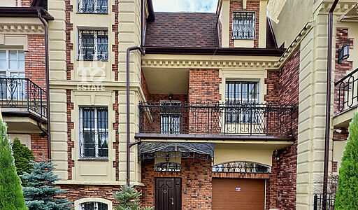 Стильный таунхаус в КП Ильинка