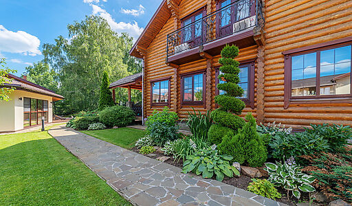 Дом на большом участке в Лысково