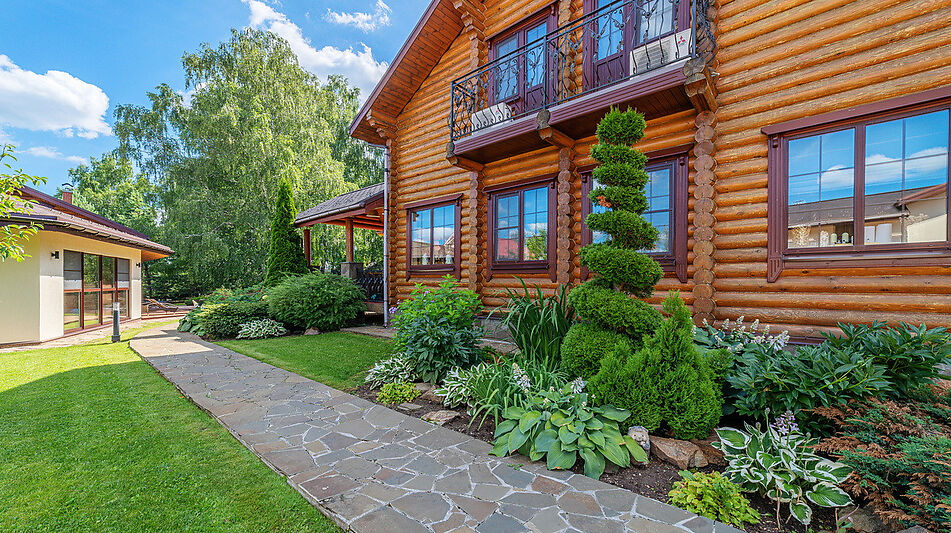 Дом на большом участке в Лысково