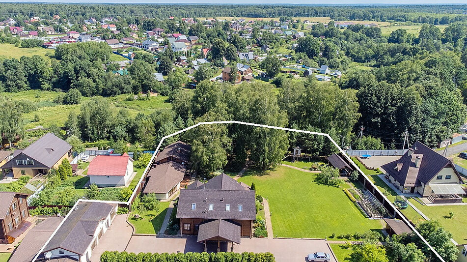 Дом на большом участке в Лысково