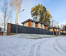 Новый дом в лесу в Сходне