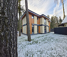 Новый дом в лесу в Сходне