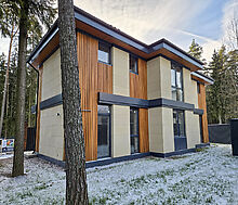 Новый дом в лесу в Сходне