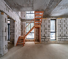 Новый дом в лесу в Сходне